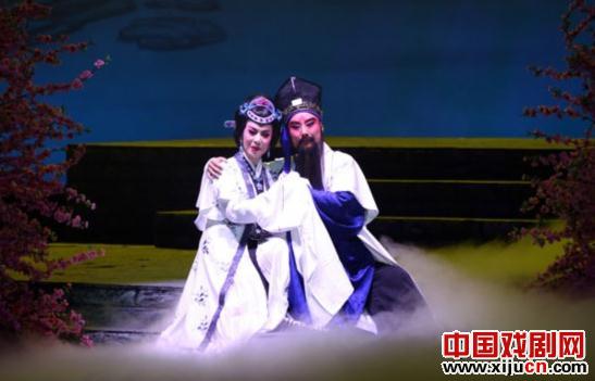 京剧《巴尔蒂斯检查员》在北京大学百年讲堂演出
