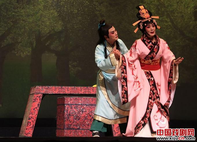 评剧《榆钱谣》