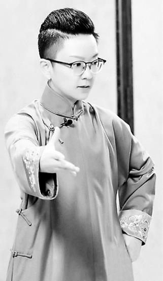 数百名京剧大师护送“传承中国”
