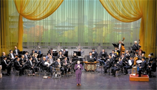 “京剧粉丝大舞台”第100届惠民表演
