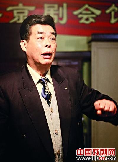 刘表想在武汉举办一次世界中国京剧节
