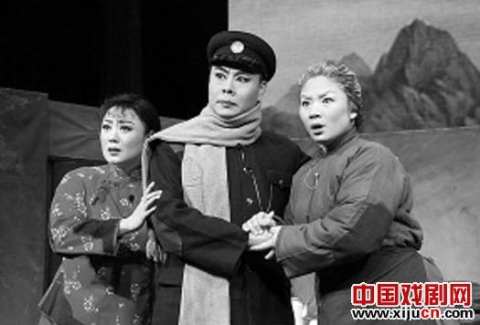 吉林京剧院演唱长春理工大学2013年首演《红灯记》

