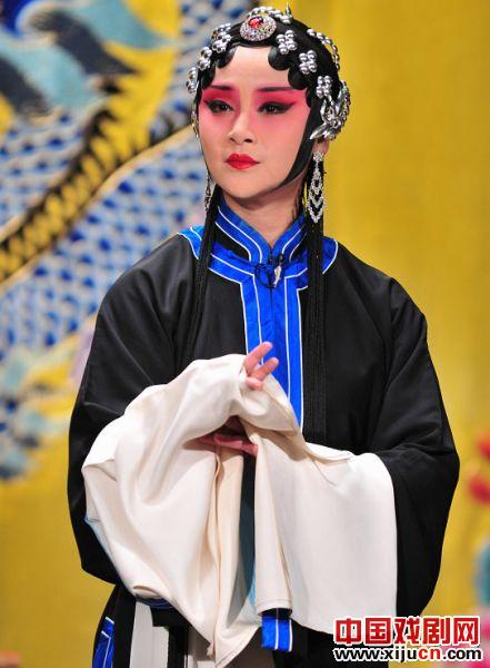 楚蓝蓝的另一部大型新剧正式上映
