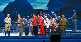 山西神木县金剧团上演大型现代戏剧《母亲遗憾》
