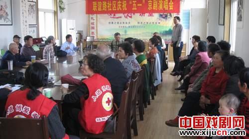 点击图片分享到上海滩微博