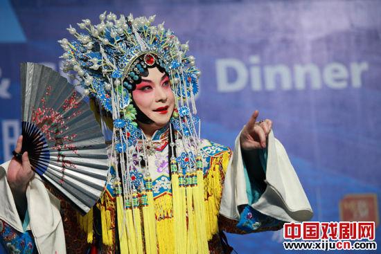 梅葆玖的弟子胡文阁