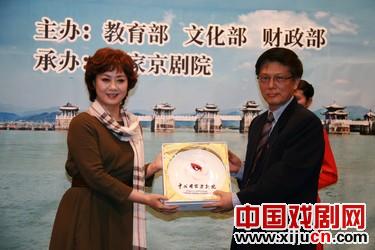 国家京剧院一团走进广东潮州 国家京剧院一团走进广东潮州