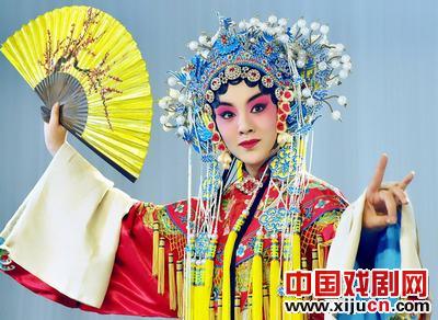 王晓晨京剧扮相《丑角爸爸》