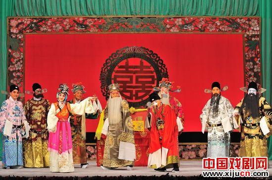 国家京剧剧院将在2012年新年表演月上演30部经典剧目
