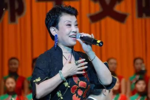 晋剧皇后王爱爱