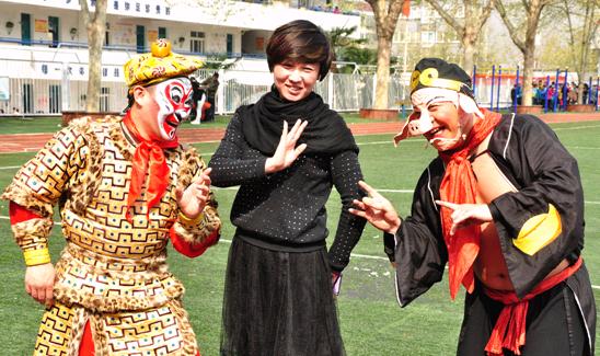 陕西省京剧院文化惠民演出京剧专场——走进西安市华山实验小学