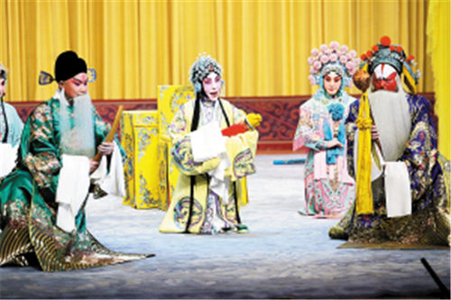 京剧《打探儿》开启传统经典剧目的特别演出
