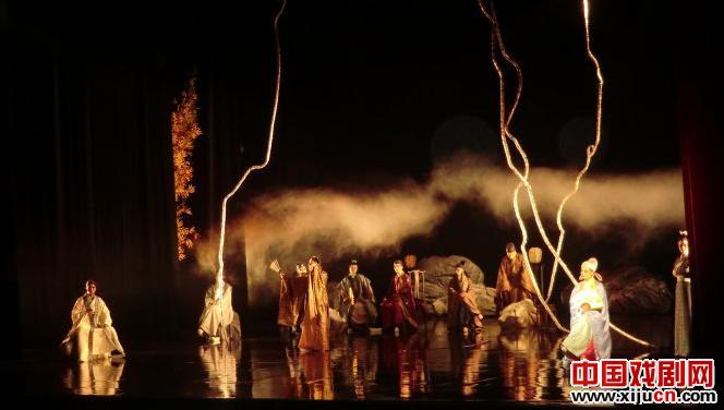 新编京剧《浣花吟》