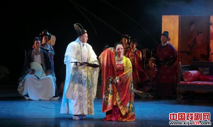 新编京剧《浣花吟》