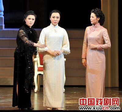 京剧《宋家姐妹》于12月14日在梅兰芳大剧院精彩演出。
