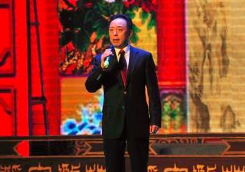 “文婧歌剧院”开幕式和著名京剧演员的特别表演
