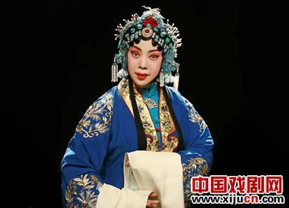 新版评剧《新麦苗郎》的演出赢得了好评。
