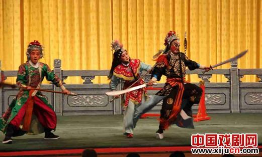 京剧《对花枪》