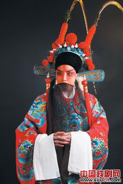 来自东北的“小冬皇帝”孙朱晖在北京又举行了两场特别演出。
