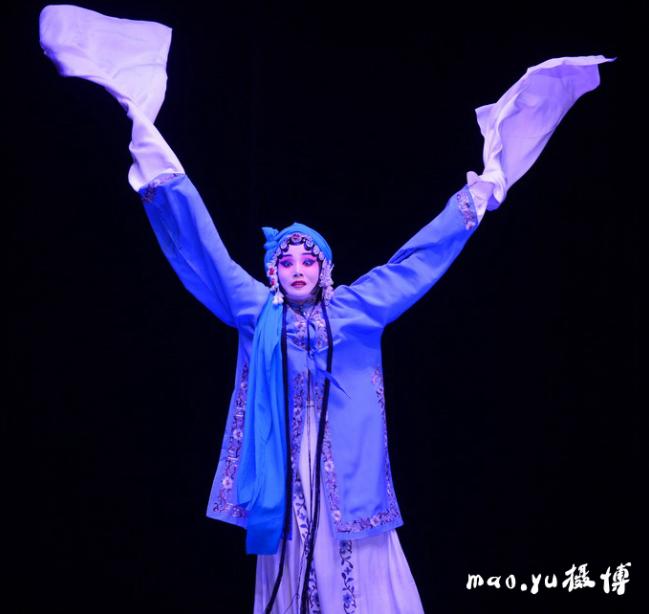 评剧《李三娘》