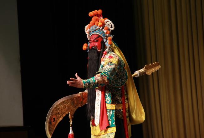 晋剧演唱《古城会》