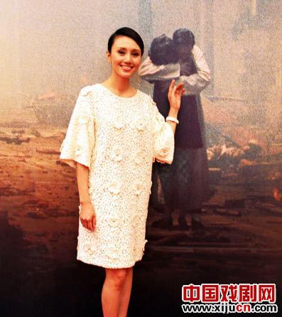 袁泉《大上海》饰演刀马旦