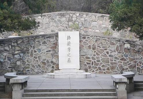 不朽的歌剧:葬在香山脚下的著名京剧艺术家
