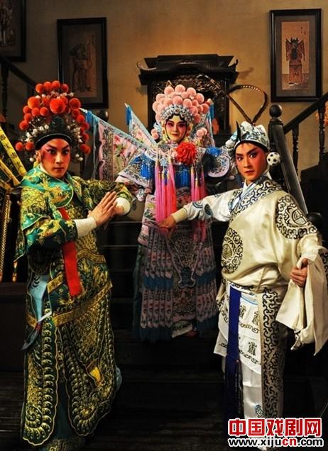 电影《大武生》中京剧的元素使用不当。
