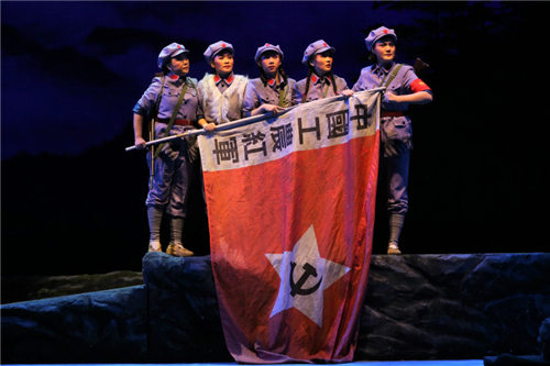河南京剧艺术中心创作的现代京剧《雁行》首次亮相。
