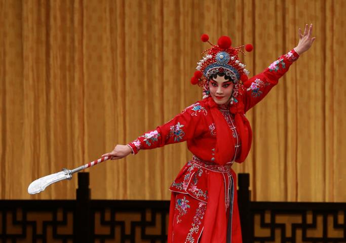 京剧《虹桥送珠》云风
