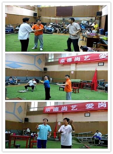 红色经典在古城Xi安唱
