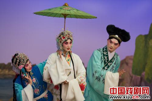 神话京剧《白蛇传》