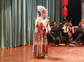 石家庄传统文化教育协会明星京剧团首次举办公益演出
