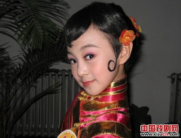 晋剧小才女曹津歌