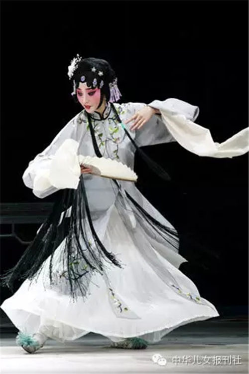 王平，中国平剧演员:艺术是我的信仰

