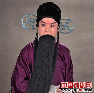 杜镇杰《春秋笔》