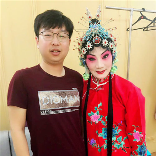 赵源与苗洁老师