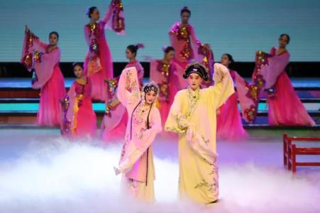 李亦洁京剧《天女散花》