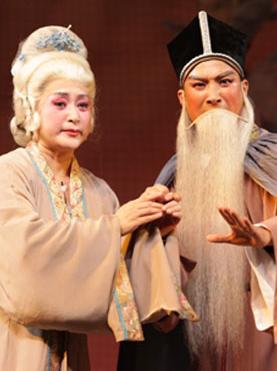 5月24日，长安大剧院上演了一部新的京剧《黄道婆传奇》。
