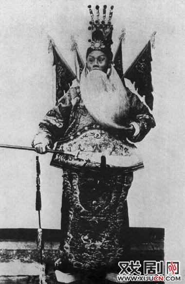 京剧演《星际穿越》，而中国的歌剧是关于科幻小说的。这真的可靠吗？
