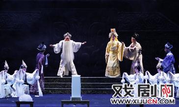 上海京剧剧院的新历史京剧《春秋两个专业》今晚在京剧艺术节上亮相。
