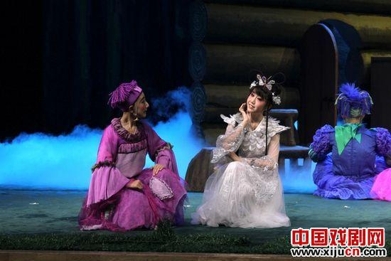 儿童京剧《白雪公主》