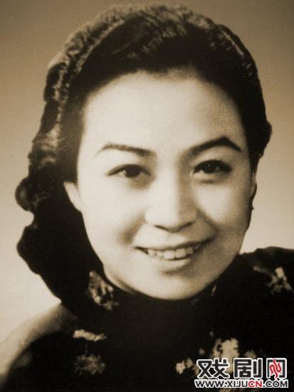 蛯原姫奈·白·余霜大师去世47岁周年祭
