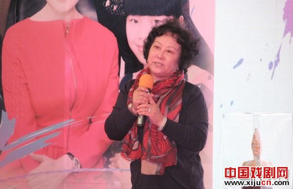 曾昭娟收徒王晓凌、王馨苹、小灵玉仪式