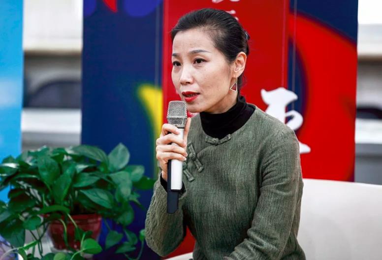 中国评剧院院长侯红