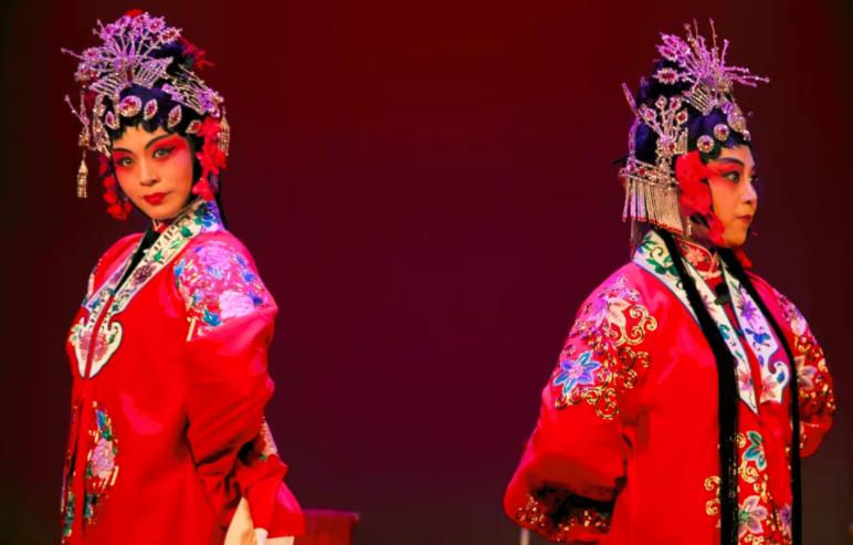 秦皇岛市小海燕评剧团《花为媒》