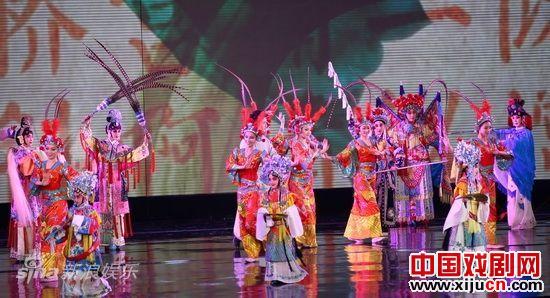 儿童京剧出现在北京国际电影节上
