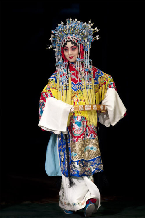 京剧舞蹈演员的脚步
