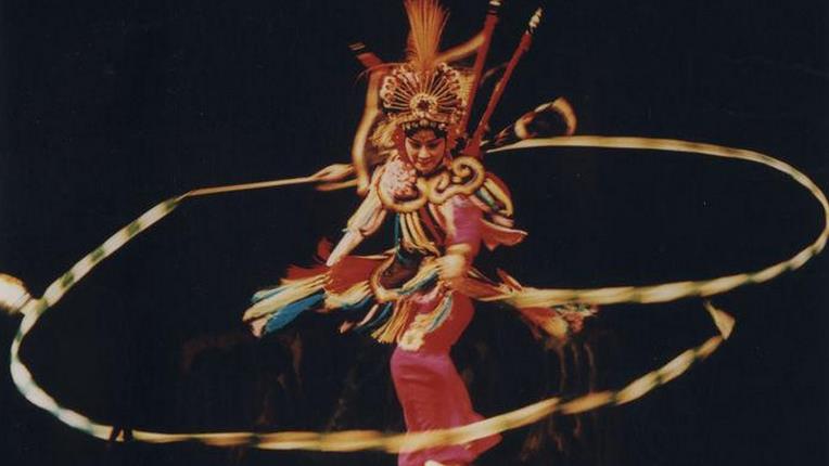 京剧艺术家方潇雅因病去世，享年70岁。
