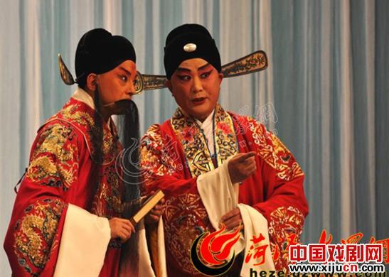 国家京剧剧院大型京剧戏装剧《凤还巢》在菏泽上演
